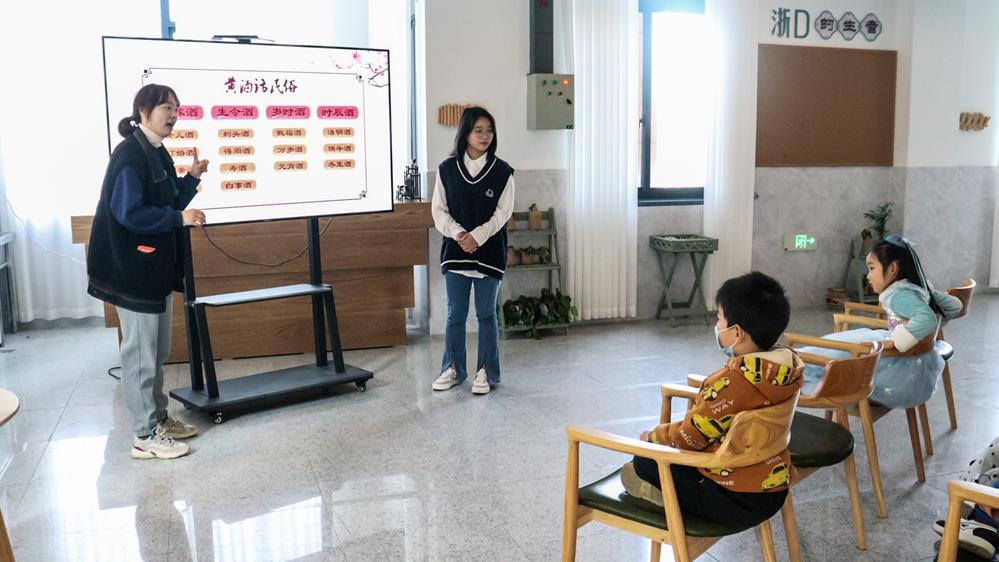 f9435863fbbd4819851a697c099844f7.jpg f9435863fbbd4819851a697c099844f7.jpg